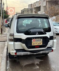 ميتسوبيشي باجيرو